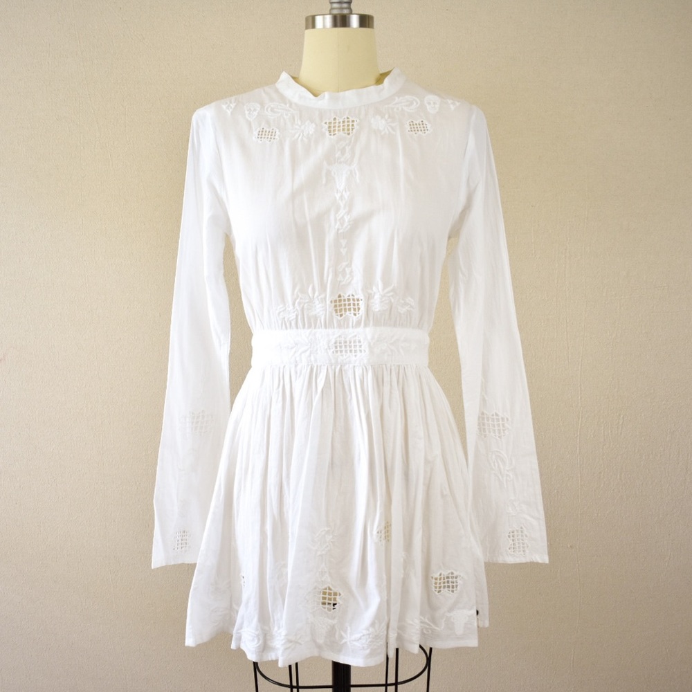 One Teaspoon Nirvana Embroidered Linen Mini Dress